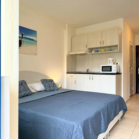 Lejlighed Studio In Club Jasmine For 3 Guests & Free Parking Sunny Beach