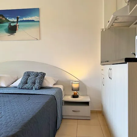 Studio In Club Jasmine For 3 Guests & Free Parking * Slăntjev Brjag